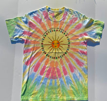 Load image into Gallery viewer, Grateful Dead T-Shirt - Dancing Bears Around the Sun - Vintage Print - Marching Jerry Bear T Shirt
