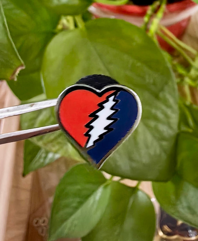 Grateful Dead Pin - Lightning Bolt Heart Mini Pin - 1/2” Grateful Dead Hat Pins